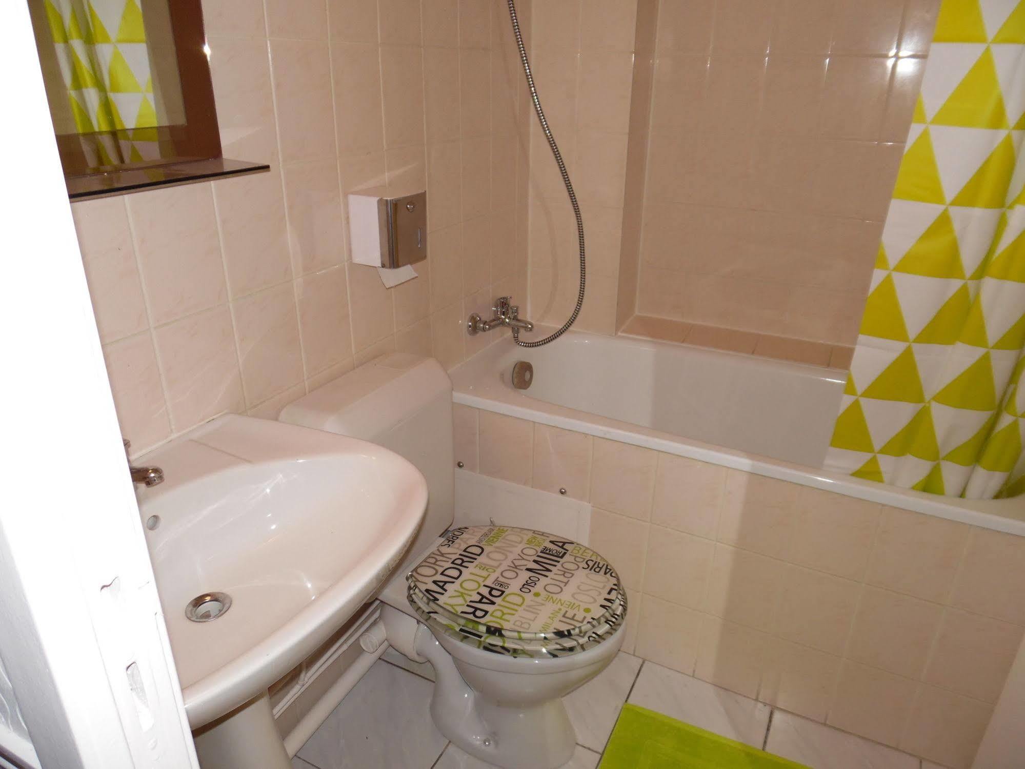 פריז Nazareth Hotel מראה חיצוני תמונה