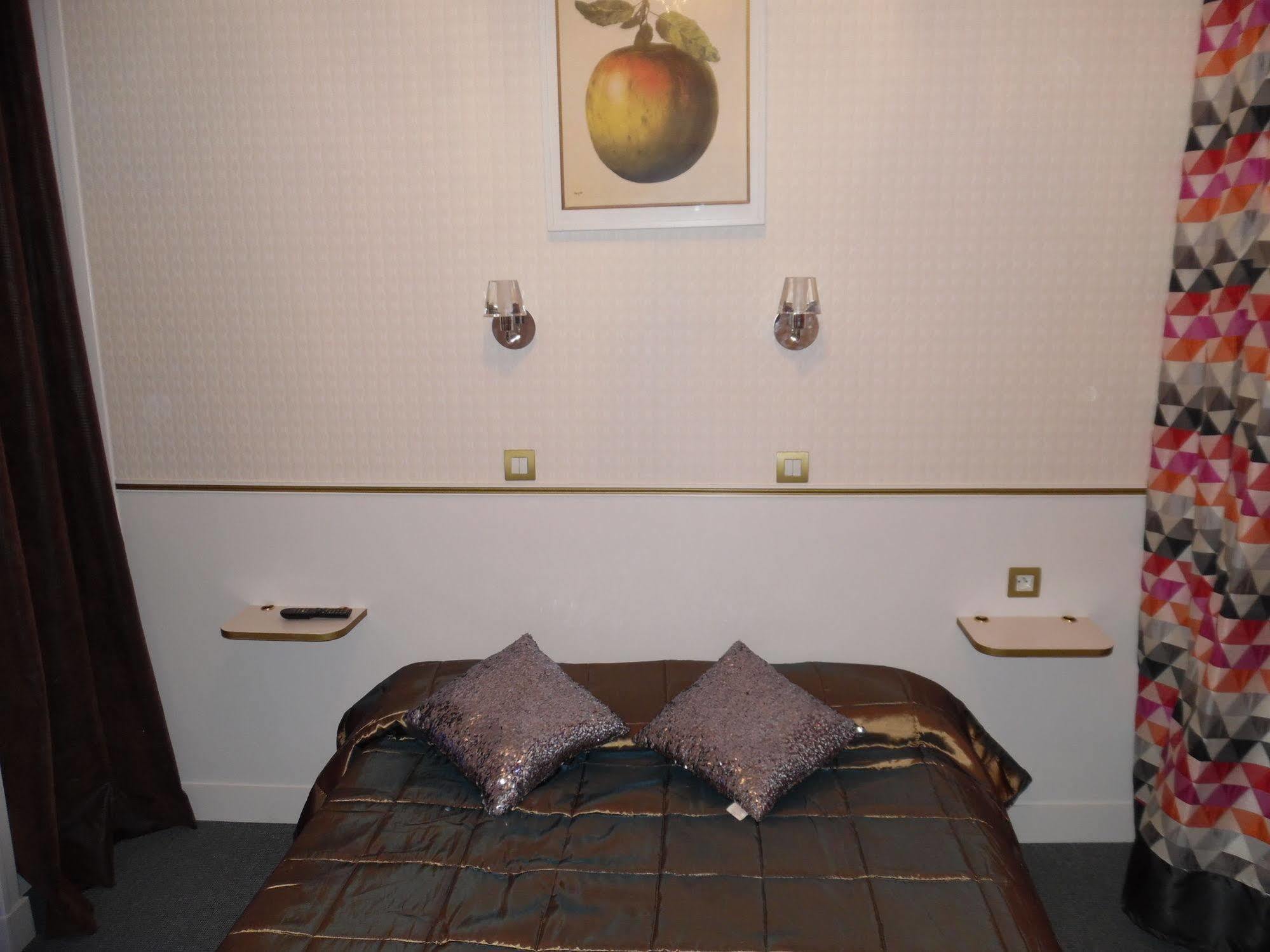 פריז Nazareth Hotel מראה חיצוני תמונה